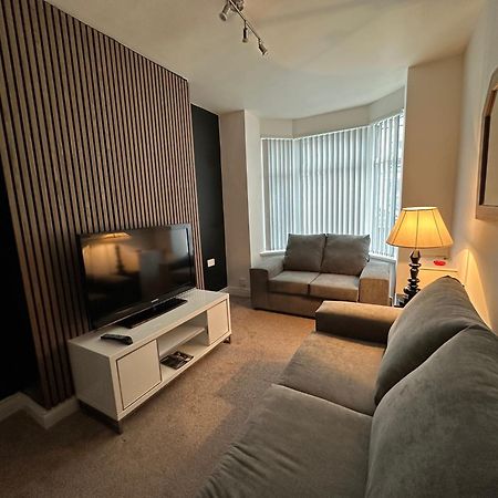 2Br Stylish Ormeau Road House Vila Belfast Exterior foto